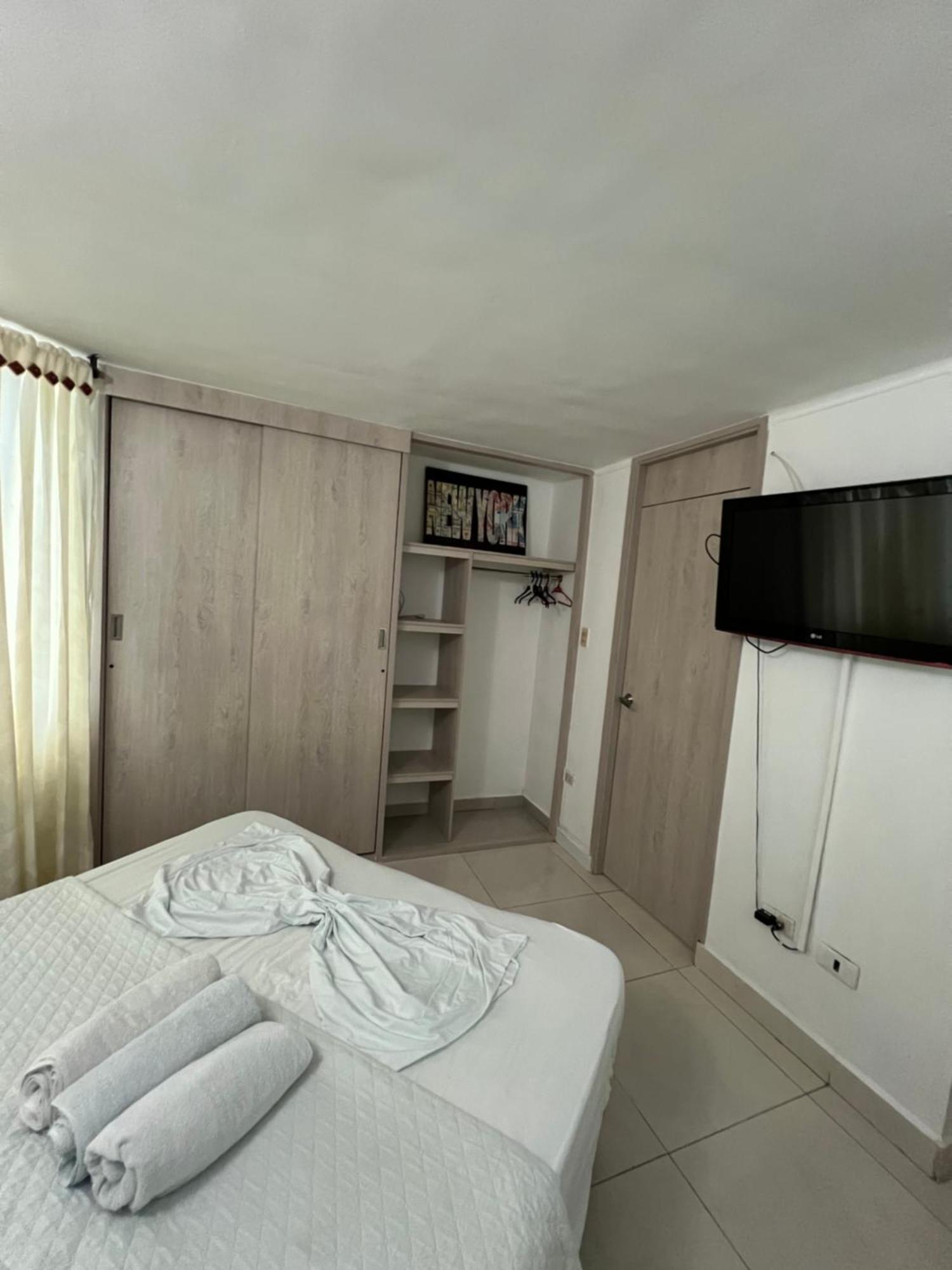 Apartamento Confortable En Hermoso Condominio. *